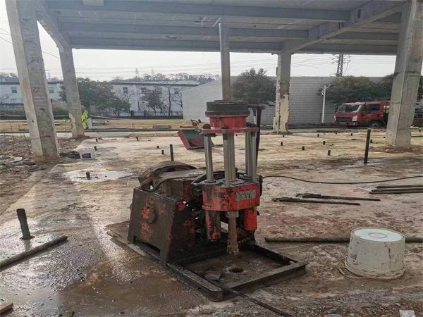 鹰手营子矿袖阀管小导管注浆加固施工工艺